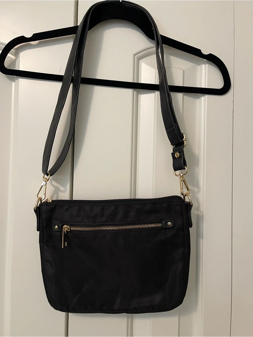 Everyday Black Crossbody Bag with Gold Hardware
